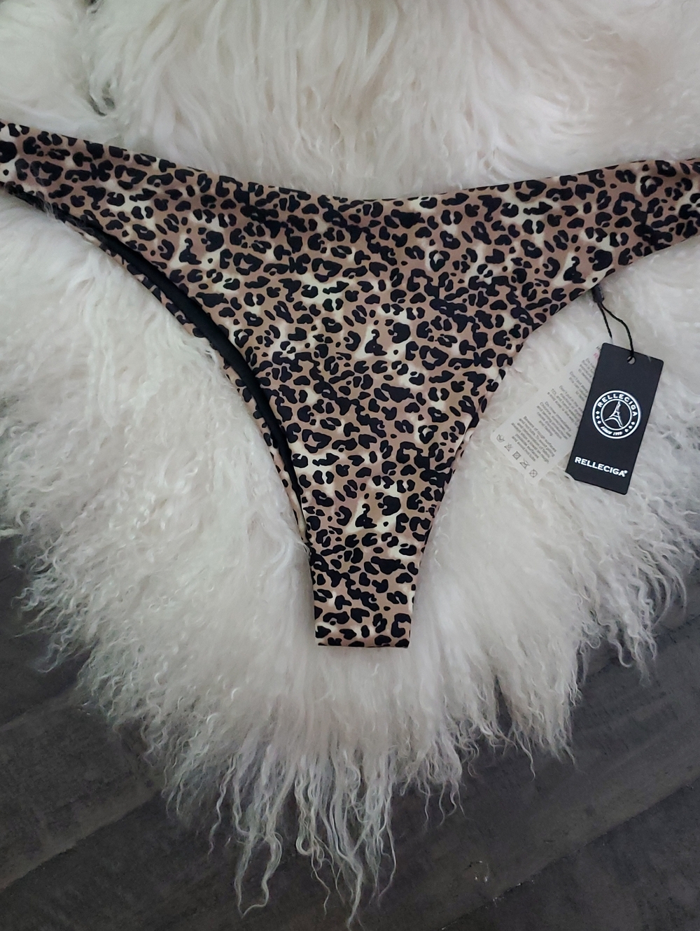 Relliciga-Designed in Paris Sz.XL Super Soft, Lined Cheeky Bikini Bottom Leopard